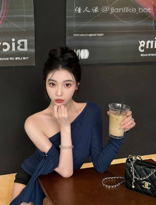 广州外围大圈-03年气质名校校花