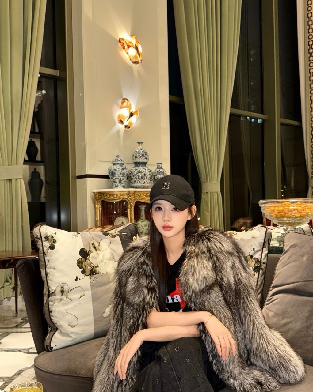 香港外围-细腻气质大蜜