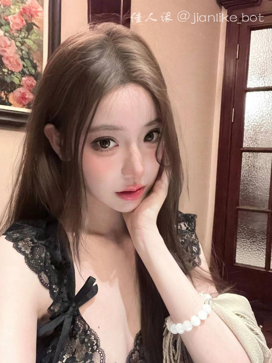  上海外围-在读播音主持学妹