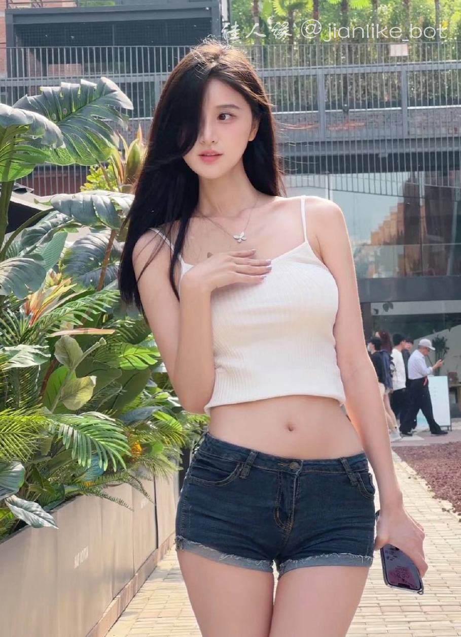 高端类： 高端资源、私密约会、高端伴游、私人订制。