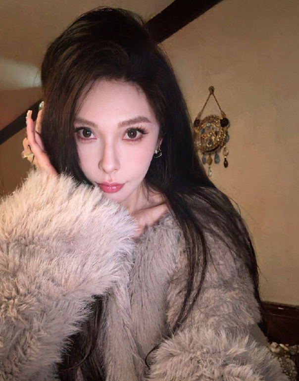 极品纯欲新疆美女