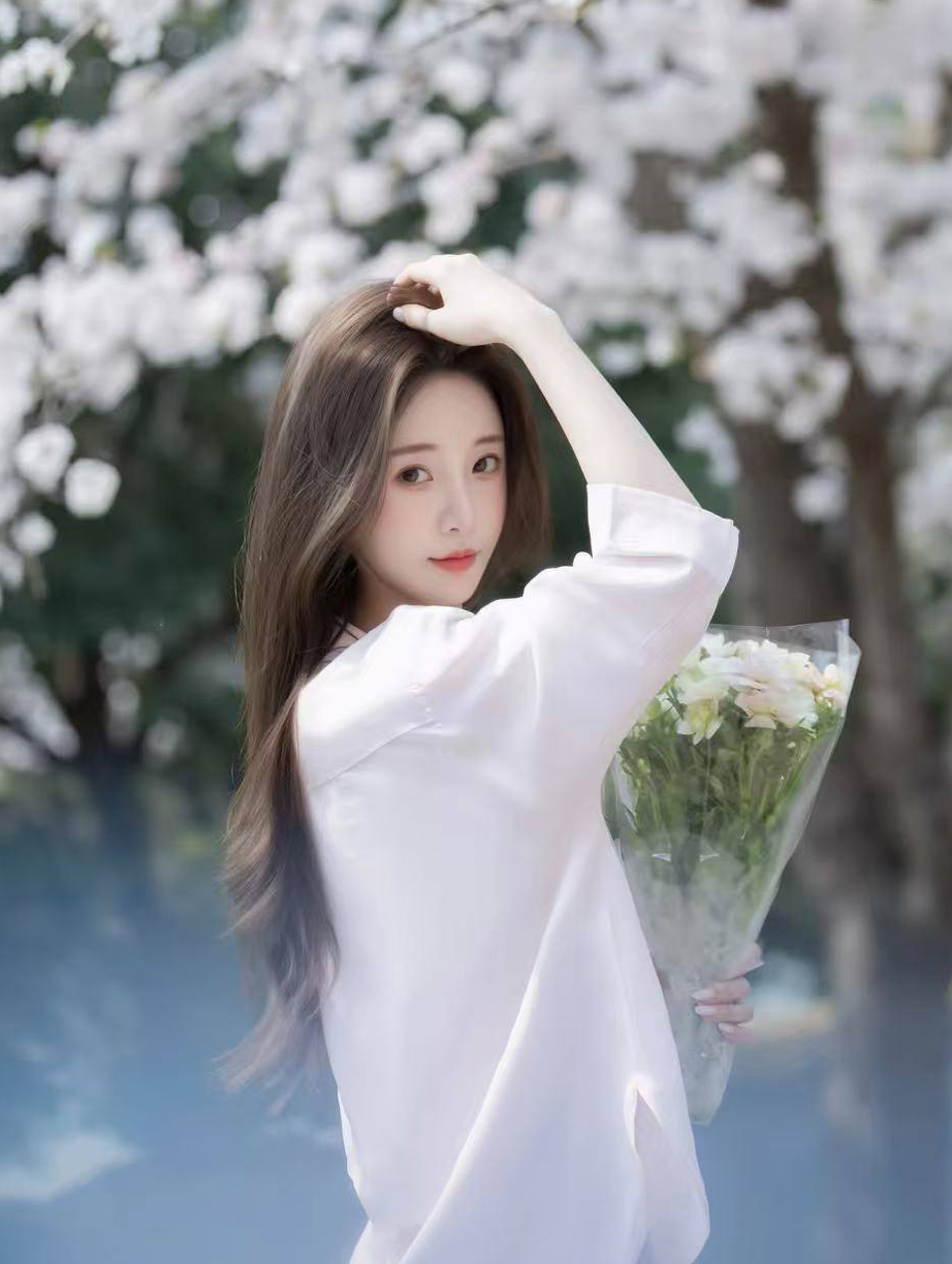  深圳外围-宝藏女孩