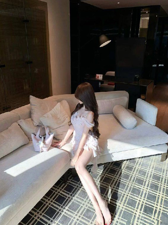 杭州外围-气质温柔小白甜