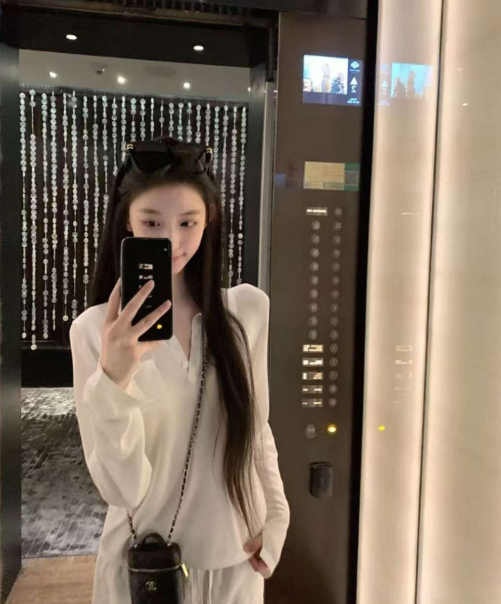 南京外围-大学毕业生气质网红