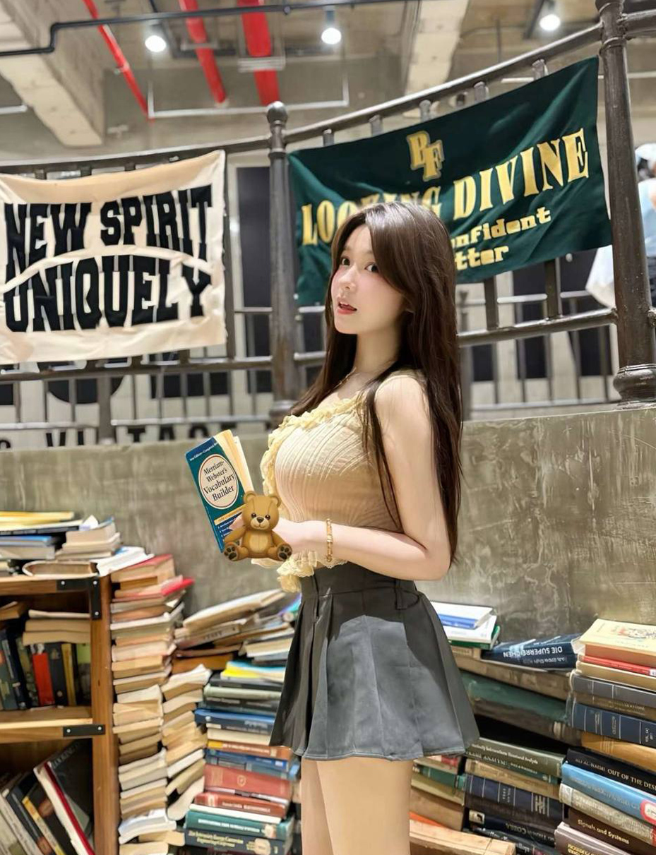 苏州外围-上海大学在读硕士研究生