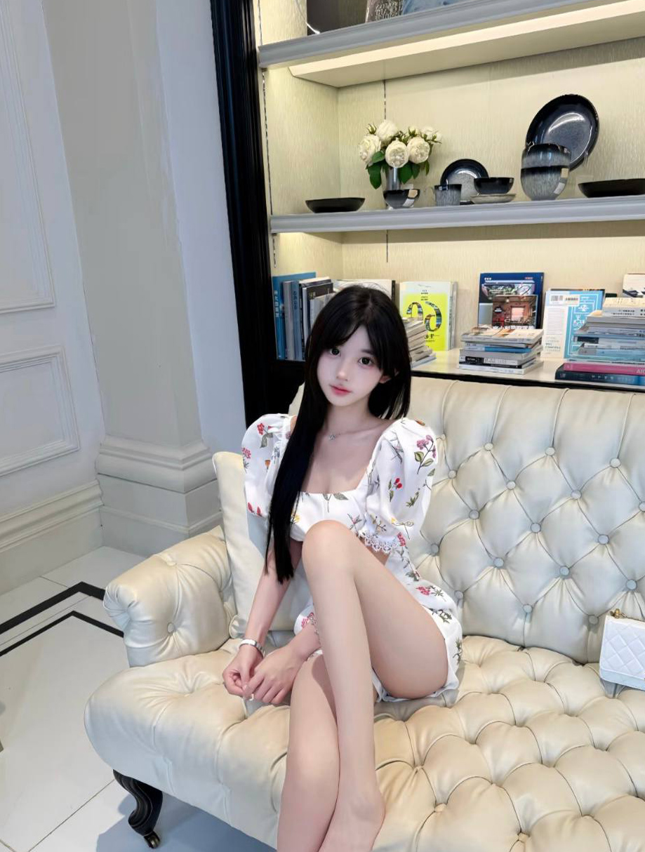 深圳外围-洋气留学生网红小纯