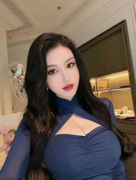 长沙外围-风骚大蜜，极品模特