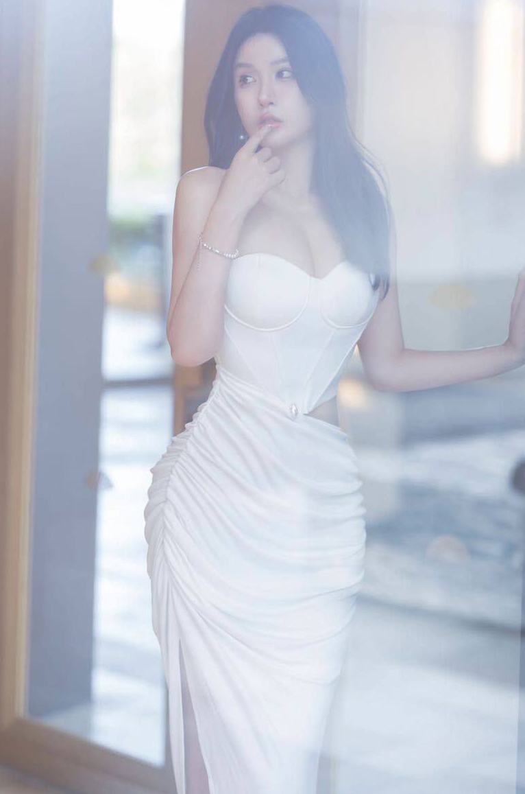 深圳约网红 深圳网红模特 深圳商务模特 深圳陪玩 深圳高端伴游 深圳同城交友 深圳收费约会 ...