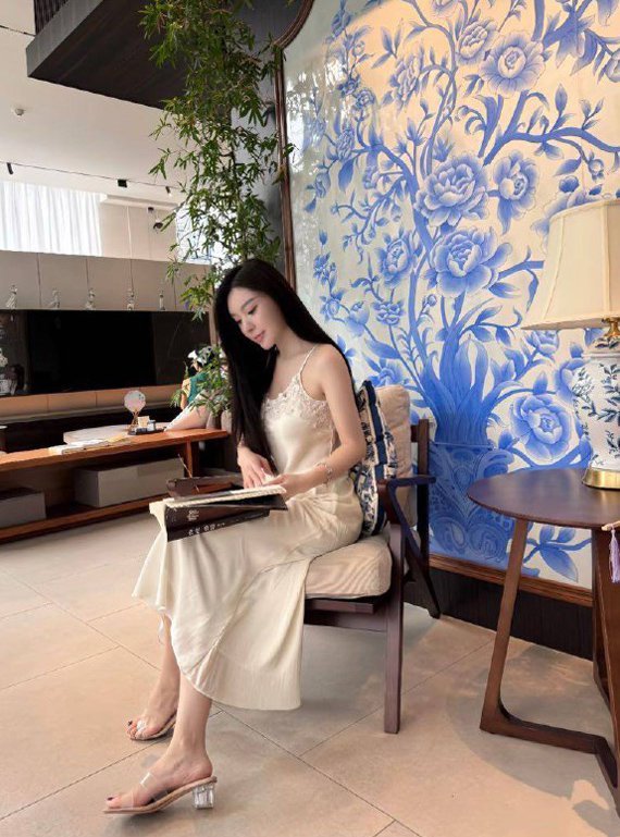 杭州外围-极品模特-纯欲新人