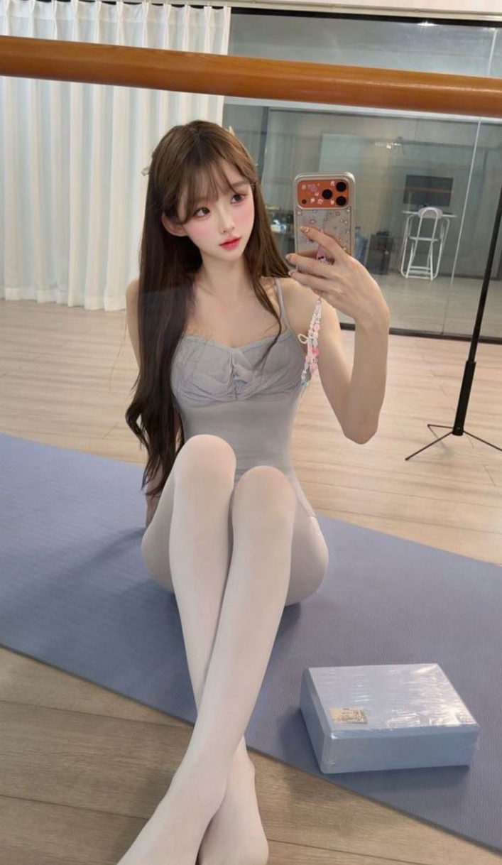 南京外围-清纯洋气网红