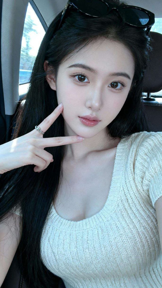 南京外围-外围新人-白小纯