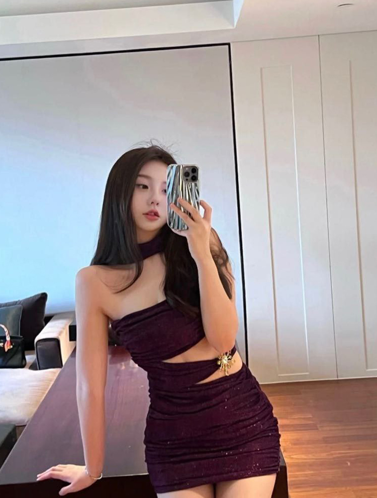 南京外围-风骚大蜜-极品模特-纯欲新人-初恋女友