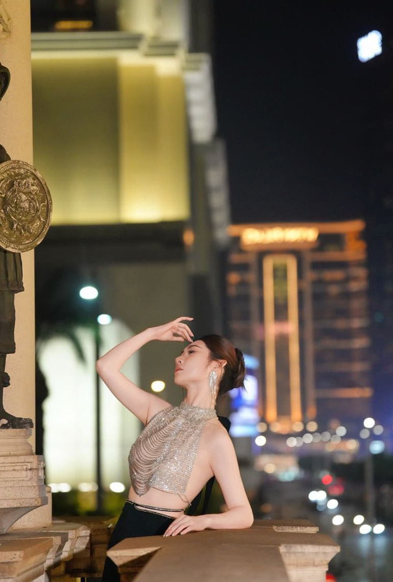 上海陪玩 上海向导 上海出差找人聊天 上海高端生活方式 上海外模 上海礼仪 上海经纪人 上海商务模特 上海高 ...