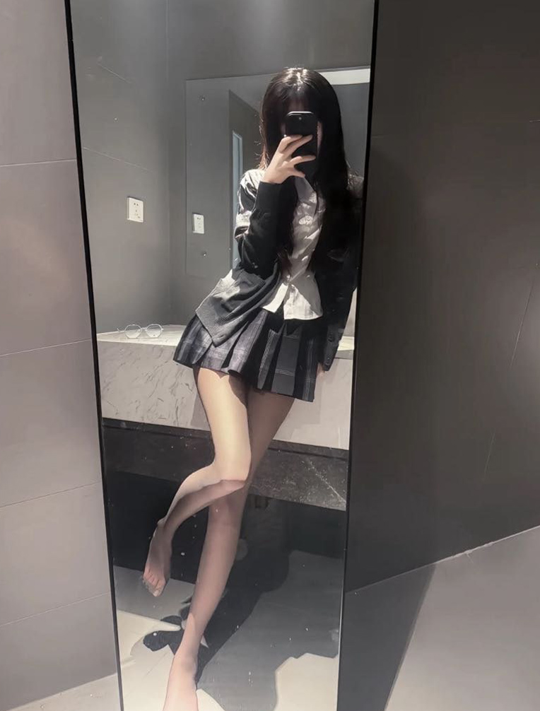 上海高端私密社交圈 上海精英单身派对 上海线下聚会 上海高端相亲平台 上海约高颜值女生 上海同城 上海伴游 ...