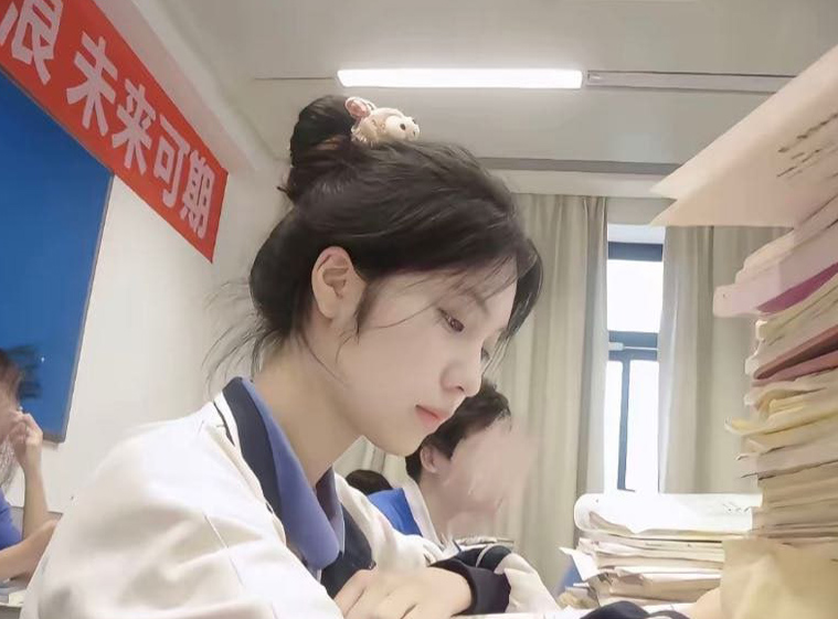 上海深夜聊天 在上海一个人很孤独怎么办 在上海出差晚上一个人怎么打发时间 在上海如何扩大异性社交圈 男生 ...