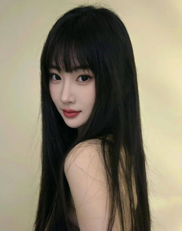 上海附近的人 上海单身交友APP 上海陌生人聊天 上海靠谱交友平台 上海情感陪伴 上海社交连接 上海异性互动  ...