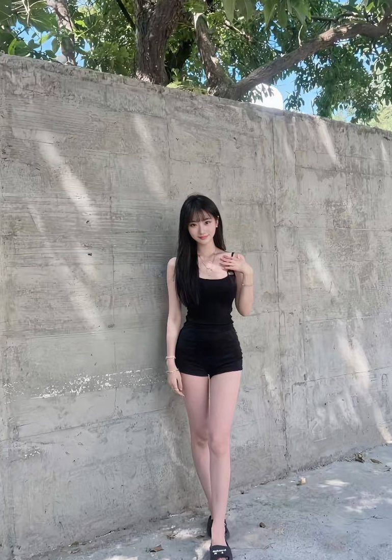 上海附近的人 上海单身交友APP 上海陌生人聊天 上海靠谱交友平台 上海情感陪伴 上海社交连接 上海异性互动  ...