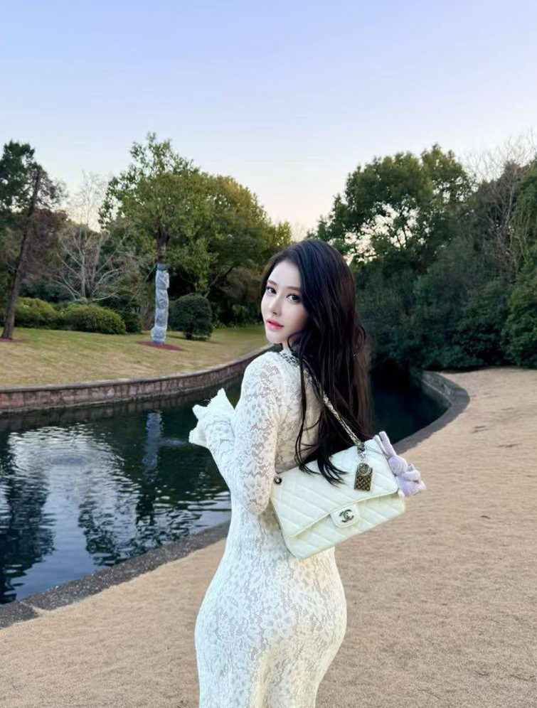 南京外围-真实秘书兼职-风骚大蜜