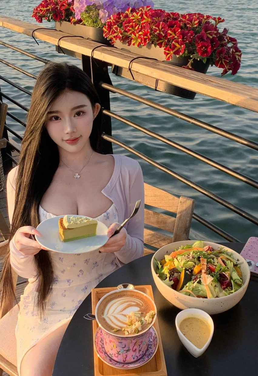 上海本地交友群 上海情感交流 上海聊天陪伴 上海轻社交 上海交友聊天 情感支持 出差同城交友 异地出差交友  ...