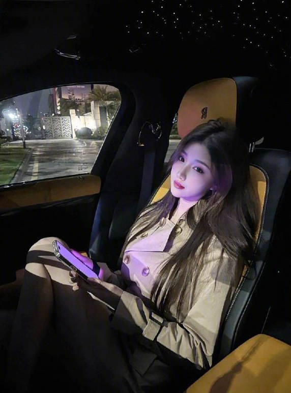 深圳找女生吃饭聊天 深圳陪聊 深圳情绪陪伴 深圳解压服务 深圳深夜聊天 在深圳一个人很孤独怎么办 在深圳出 ...