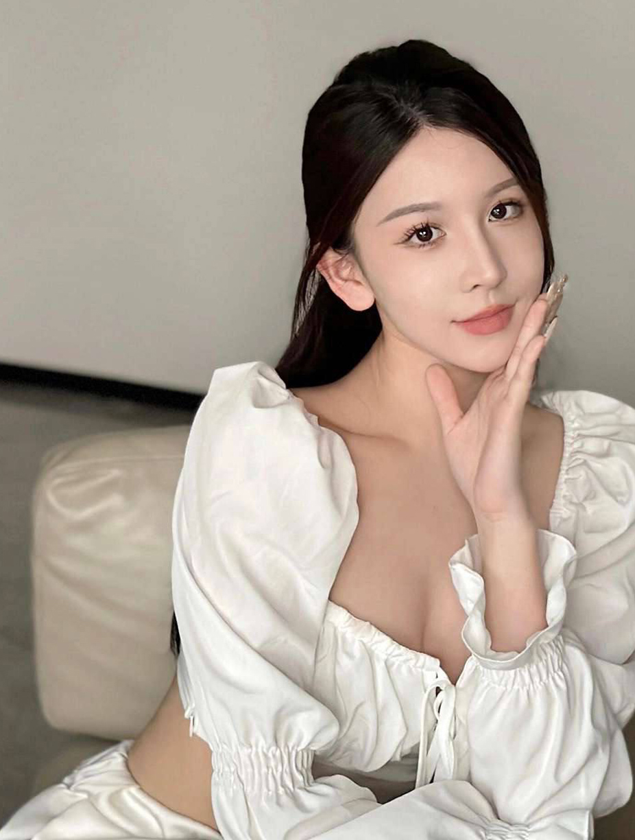 深圳双语翻译 深圳高海拔冷艳大蜜 深圳九头身纯欲风御姐 深圳高端资源 深圳私密约会 ...