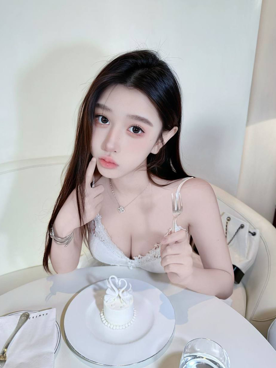 北京高端伴游 北京外围在校生 北京外围 北京外围一般多少钱 北京外围女友