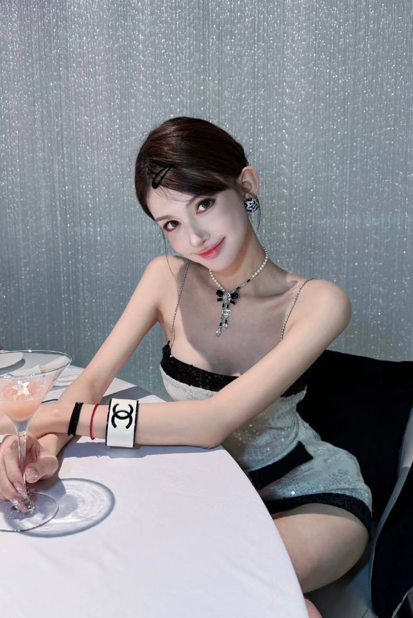 上海京城名媛 京城高端约会 上海同城伴游俱乐部 上海大气体面高端陪伴 上海约会 上海同城 上海线下 上海新 ...