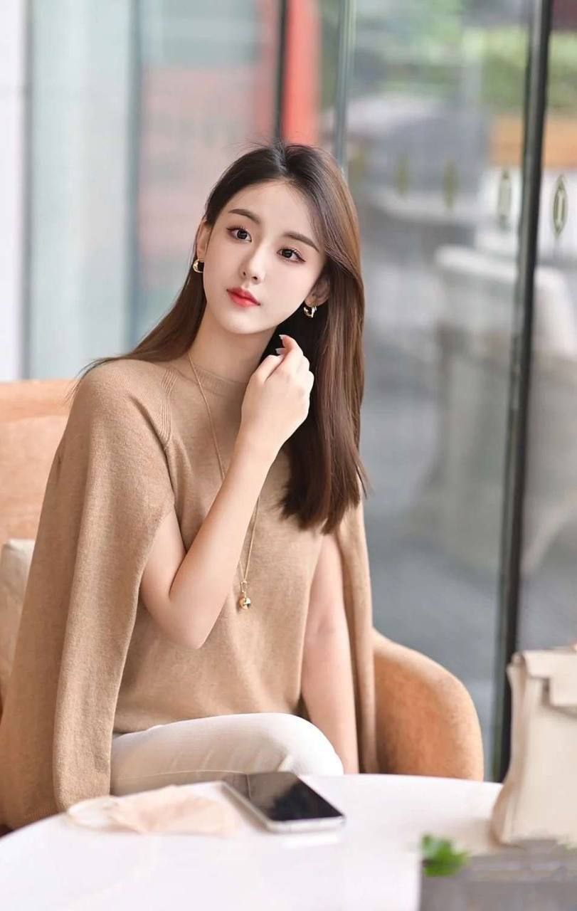 上海线下社交群真实体验 上海氛围感名媛 上海高颜值名媛 上海外围 上海伴游 上海艺术院校 上海舞蹈系学妹  ...