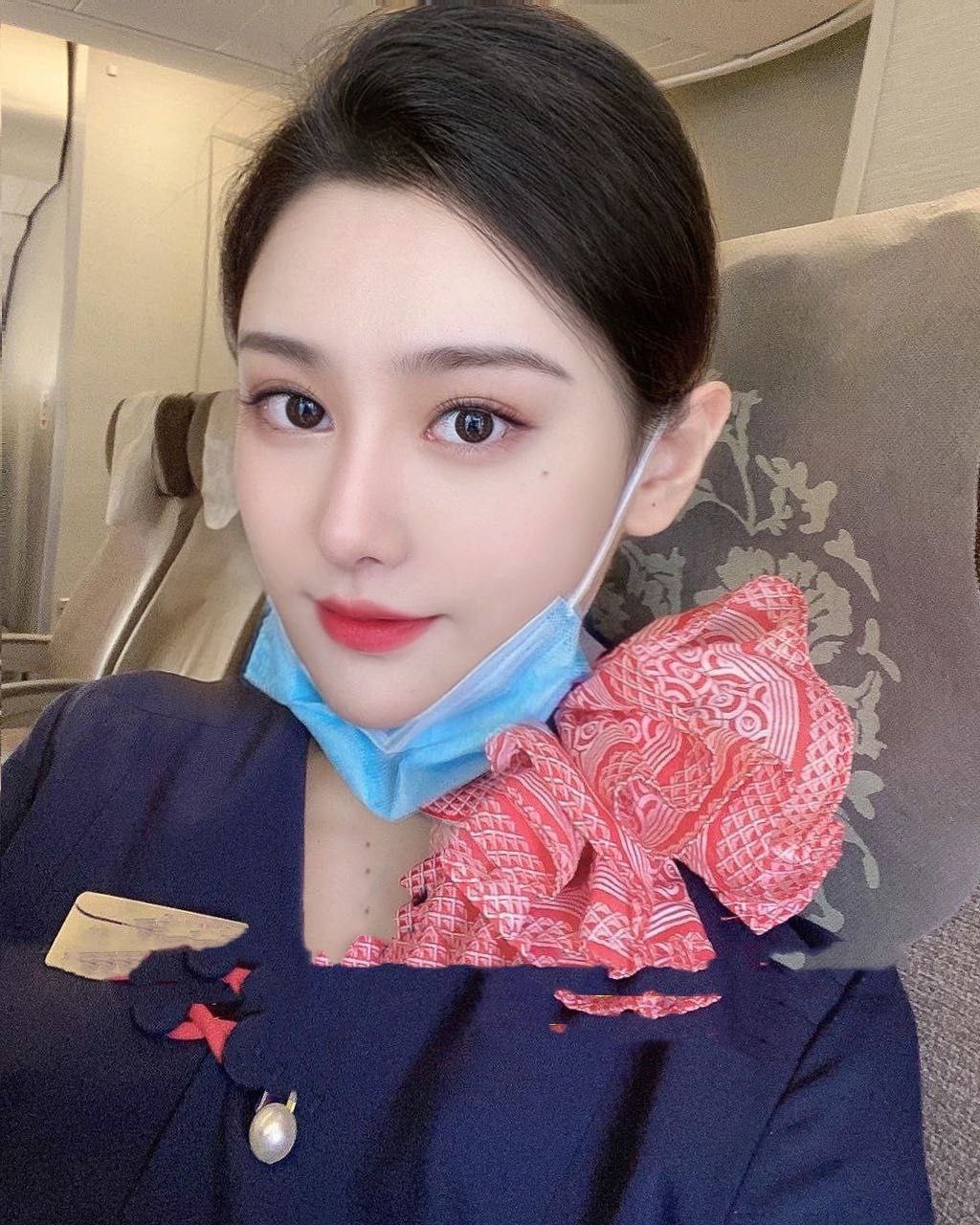 新加坡瑜伽老师 新加坡高级白领 新加坡双语翻译 新加坡高海拔冷艳大蜜 新加坡九头身纯欲风御姐 新加坡高端 ...