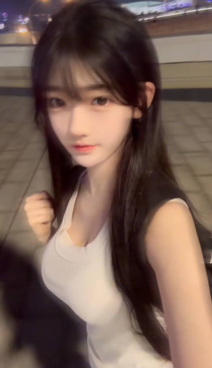 上海单身交友APP 上海陌生人聊天 上海靠谱交友平台 上海情感陪伴 上海社交连接 上海异性互动 上海找女生吃 ...