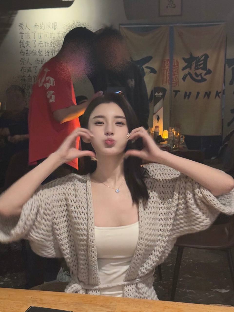 上海高端场所攻略 上海伴游约会 上海援交 上海喝茶修车 上海空降 上海空姐 上海大学生 上海学妹 上海大学生 ...