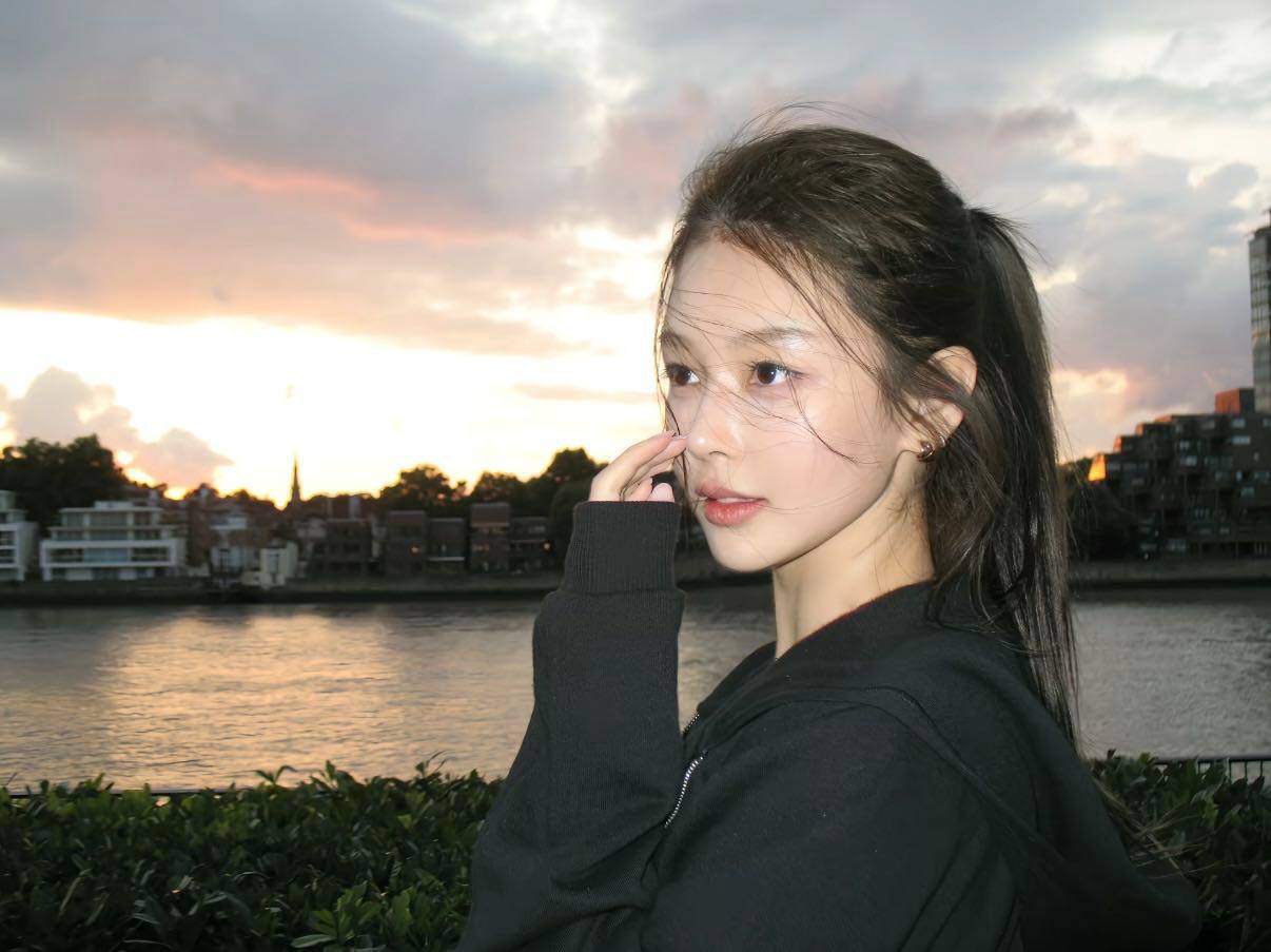 上海线下社交群真实体验 上海氛围感名媛 上海高颜值名媛 上海外围 上海伴游 上海艺术院校 上海舞蹈系学妹  ...