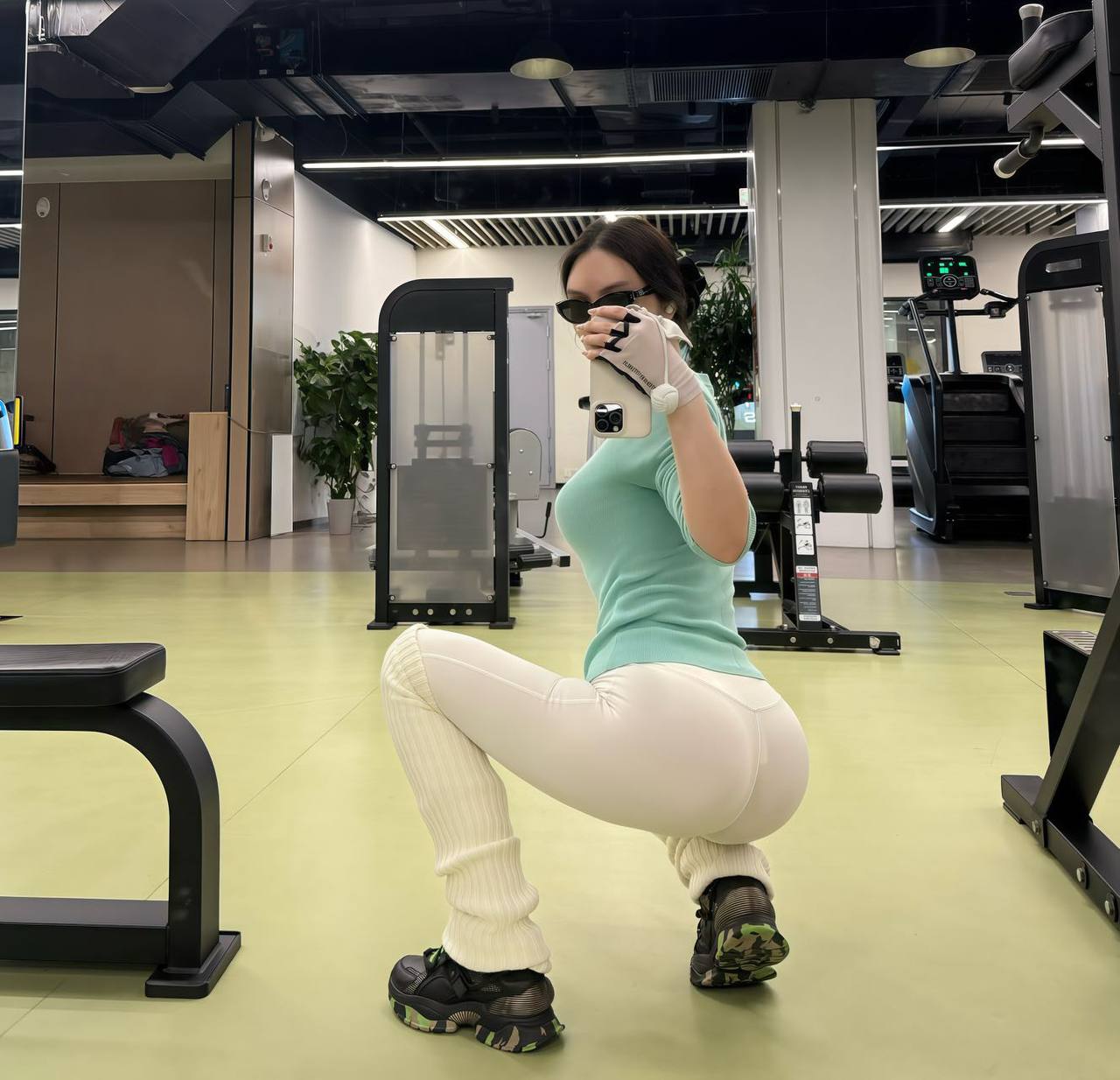 上海私密约会 上海魔都高端交友圈 上海高门槛高素质私密约妹 上海同城 上海网红 上海高端伴游 上海京城名媛 ...