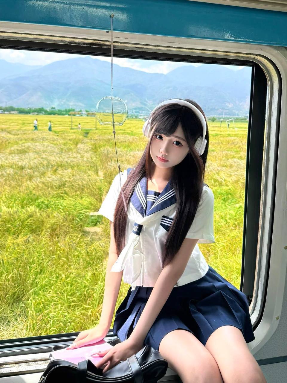 广州大学生 广州学妹 广州大学生兼职 广州靠谱高端伴游 广州线下社交群真实体验 广州氛围感名媛 广州高颜值 ...