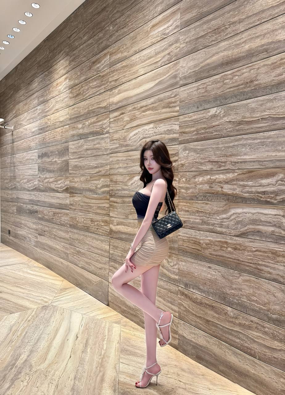 广州外模 广州礼仪 广州经纪人 广州商务模特 广州高颜值陪伴 广州私人定制 广州伴游 广州高端商务模特 广州 ...