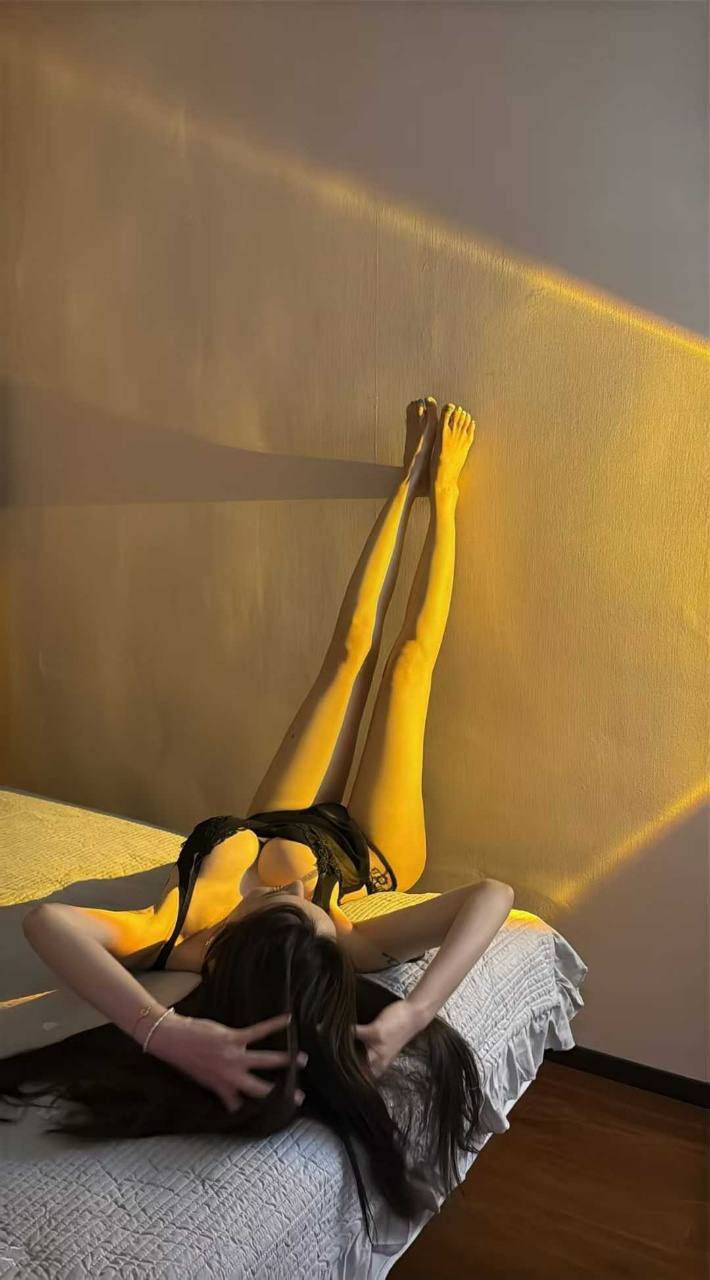 广州外模 广州礼仪 广州经纪人 广州商务模特 广州高颜值陪伴 广州私人定制 广州伴游 广州高端商务模特 广州 ...