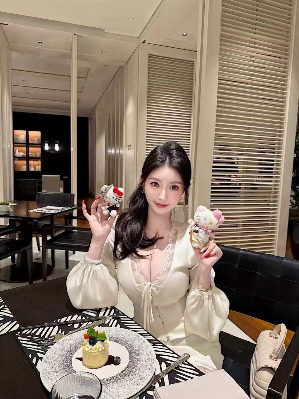 上海上海空姐 上海上海车模 上海瑜伽老师 上海高级白领 上海双语翻译