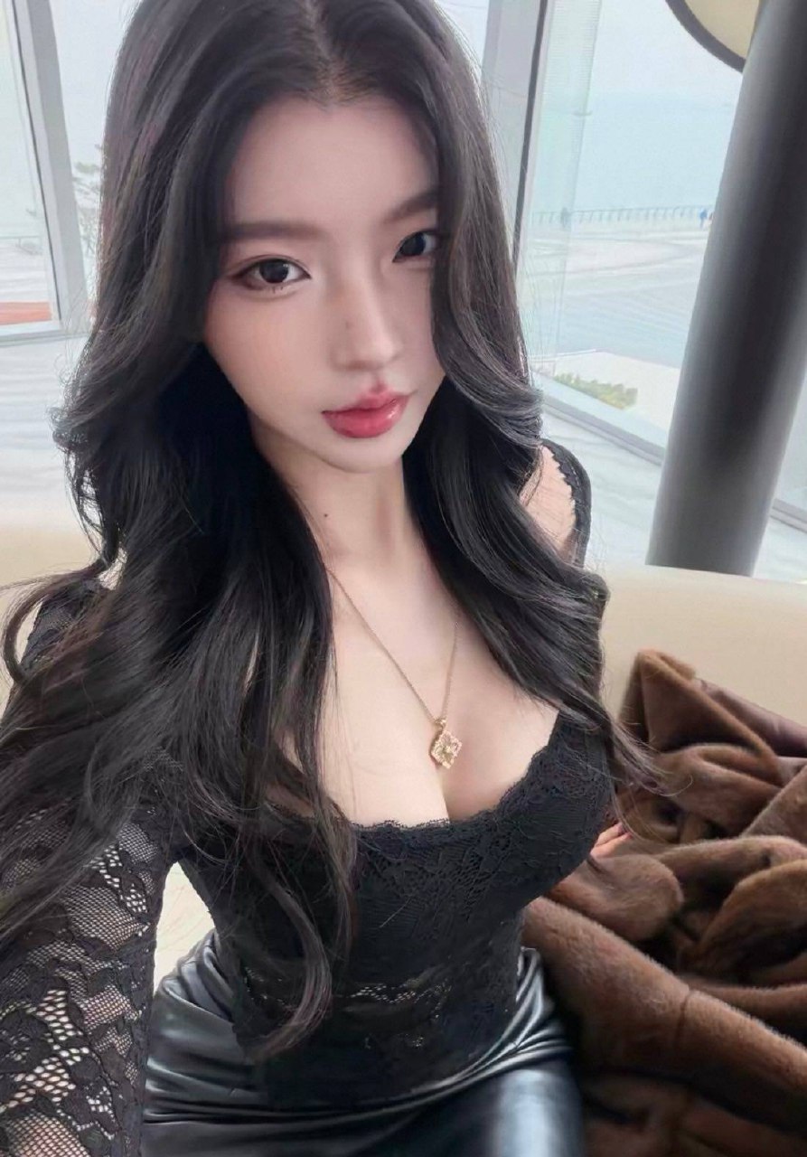 上海约大学生 上海约炮 上海线下交友 上海同城交友