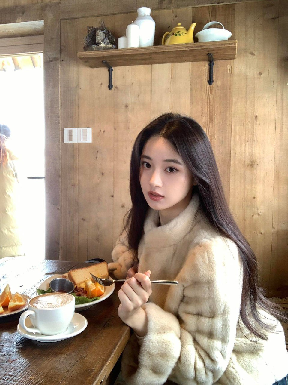 上海找女人 上海找女生聊天 上海线下社交 上海线线活动 上海高端社交