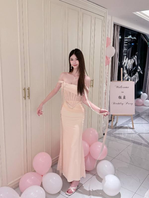 深圳找大学生 深圳约大学生 深圳约炮