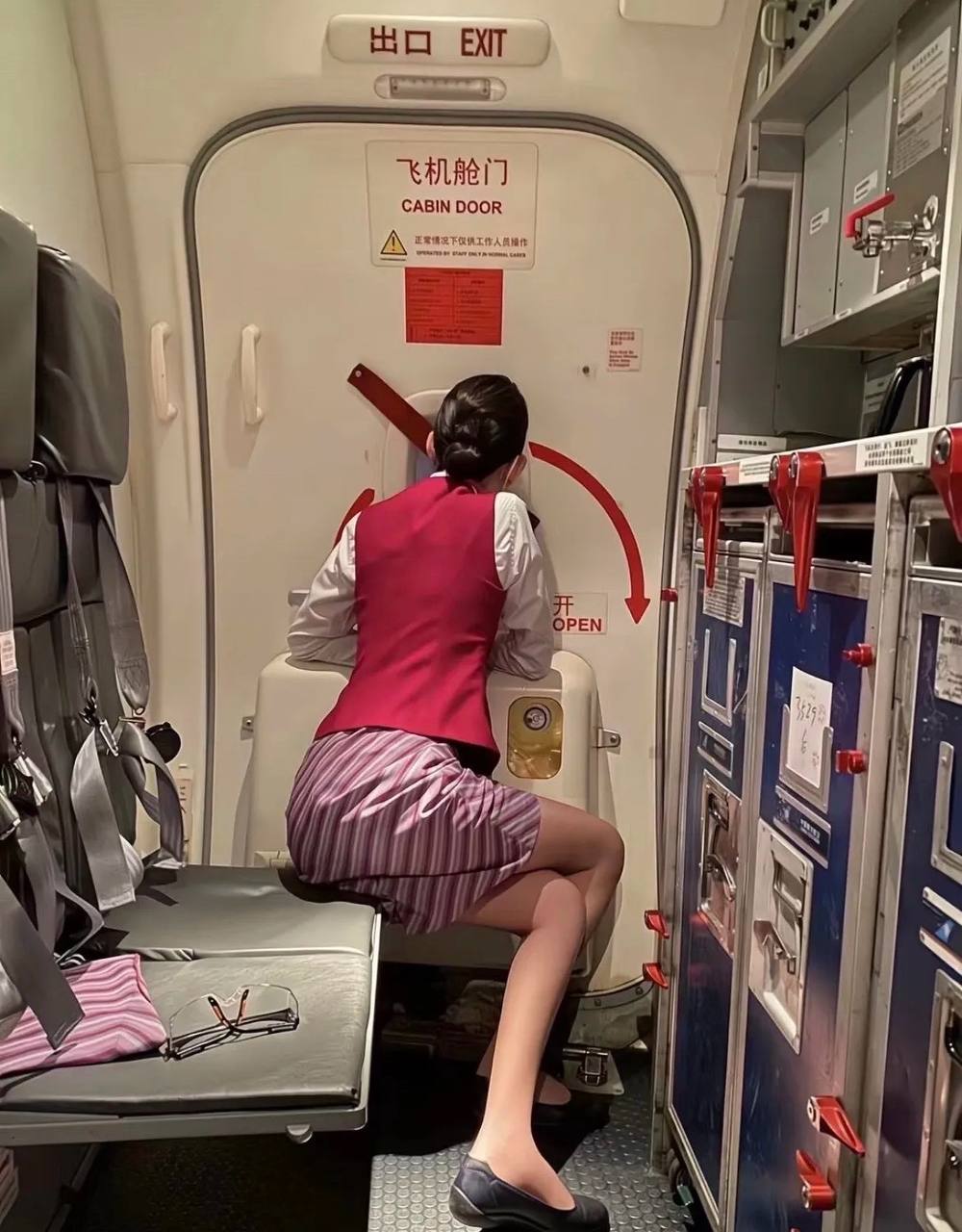 深圳同城交友 深圳本地社交 深圳聊天交友