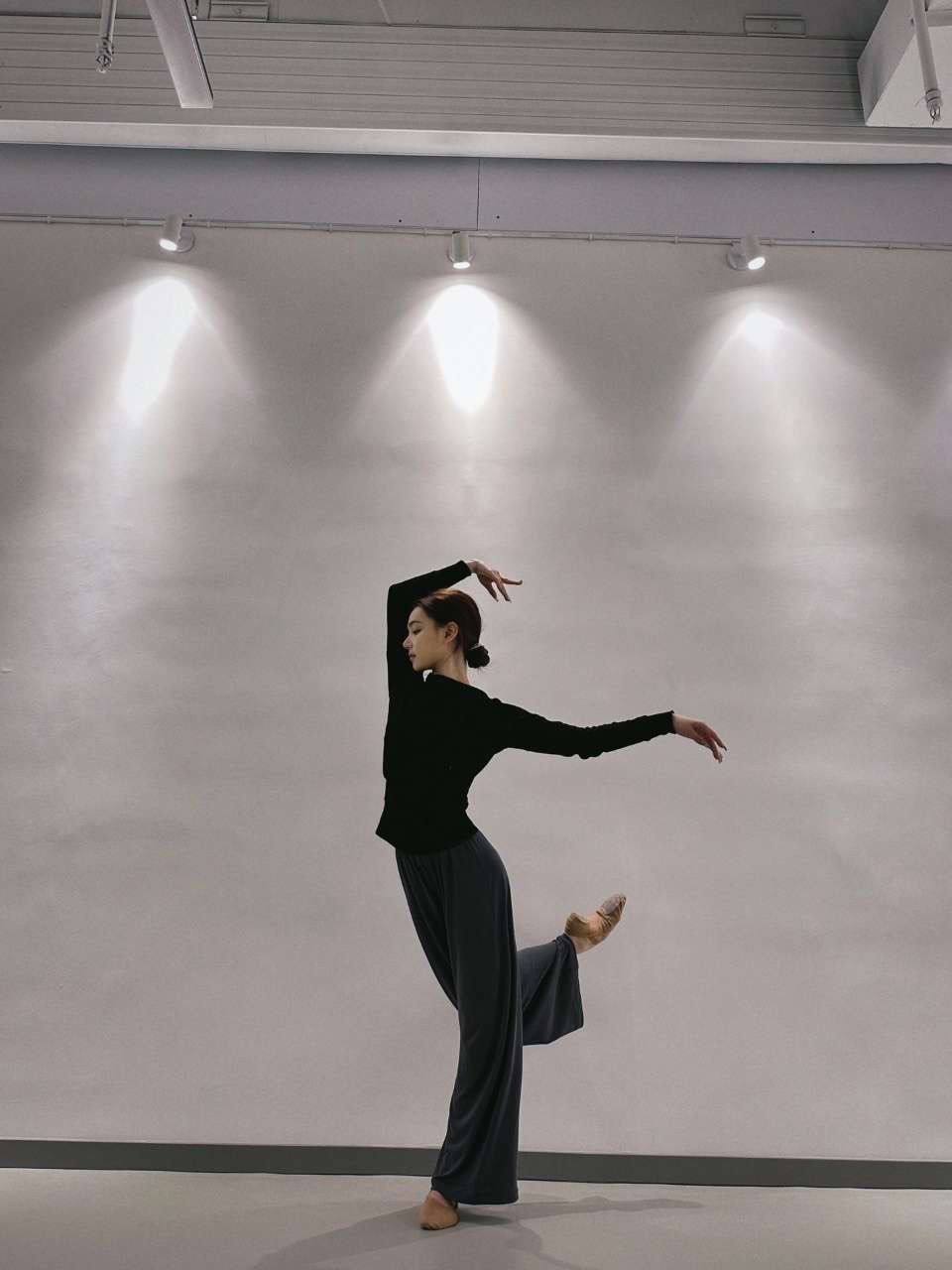 深圳约高颜值女生 深圳同城 深圳伴游