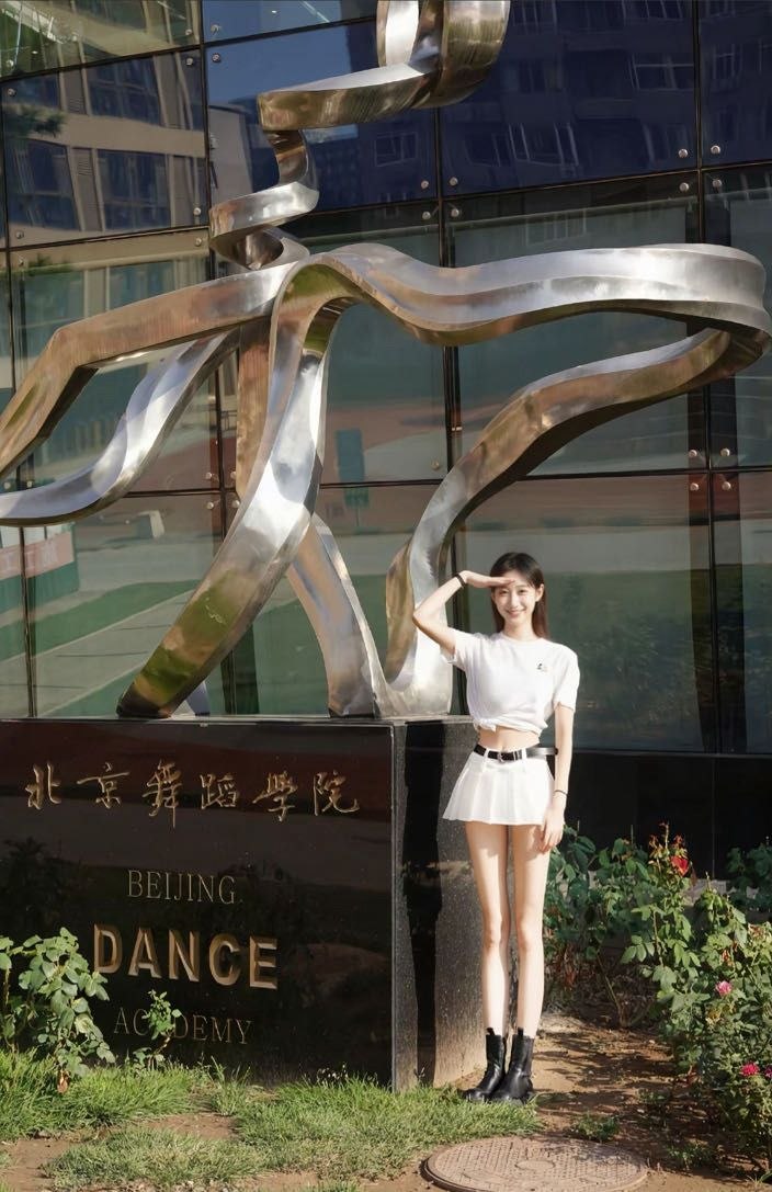 北京找大学生 北京约大学生 北京约炮 北京线下交友