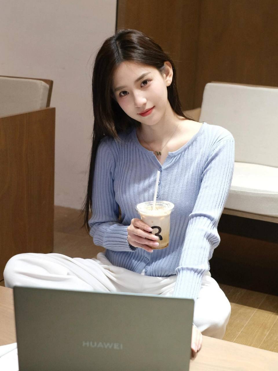 出差上海社交 上海短期社交 上海出差聊天 上海出差吃饭 上海出差同城交友 上海短期聊天朋友 上海陪聊 / 陪 ...