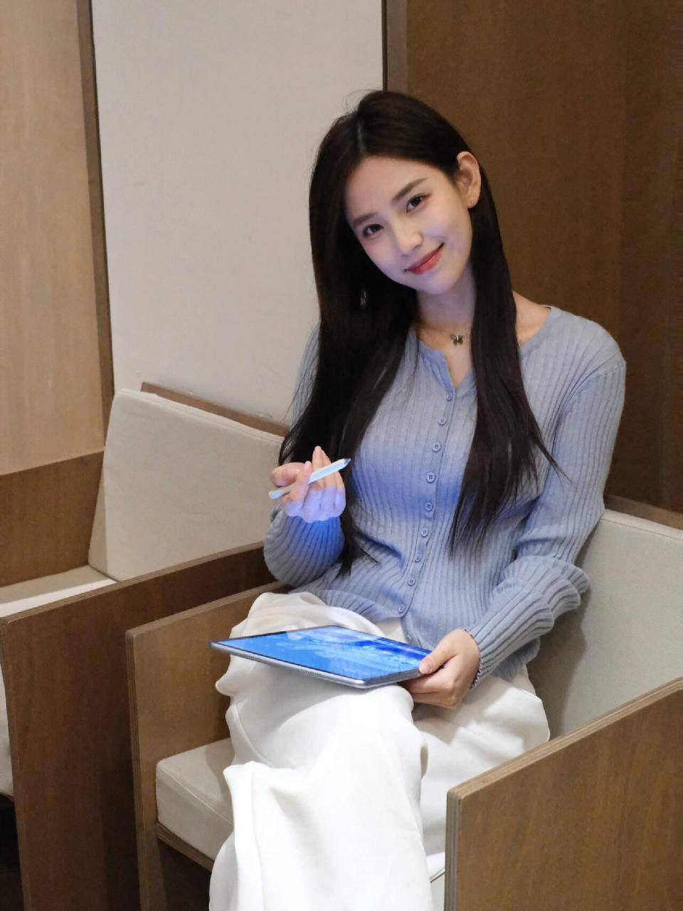 出差上海社交 上海短期社交 上海出差聊天 上海出差吃饭 上海出差同城交友 上海短期聊天朋友 上海陪聊 / 陪 ...