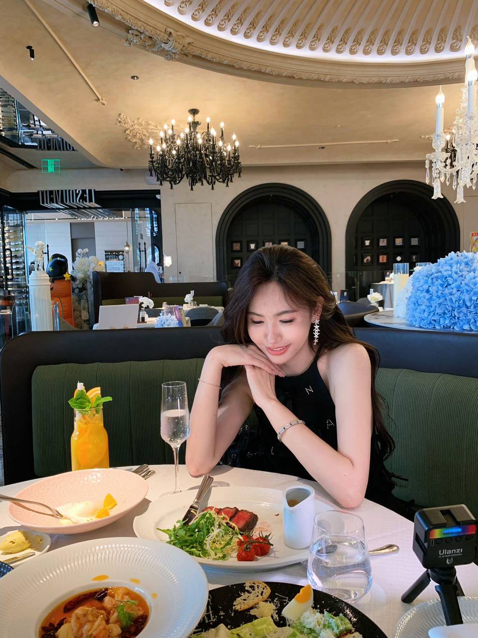 上海空姐 上海车模 上海瑜伽老师 上海高级白领 上海双语翻译 上海高海拔冷艳大蜜 上海纯欲风御姐 上海高端 ...