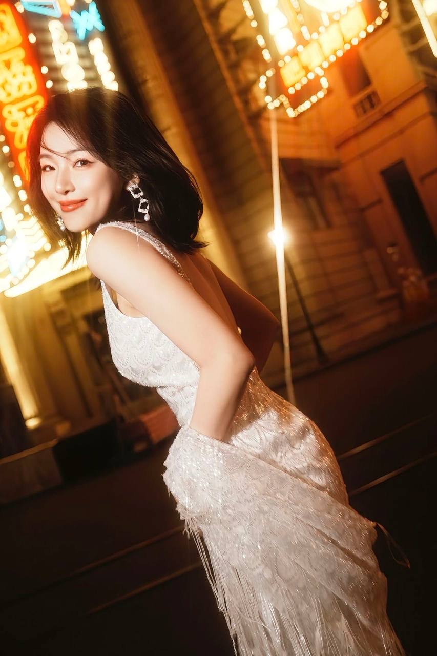 上海00后大学生 上海萝莉，cos 上海空姐 上海车模 上海瑜伽老师 上海高级白领 上海双语翻译 上海高海拔冷艳 ...