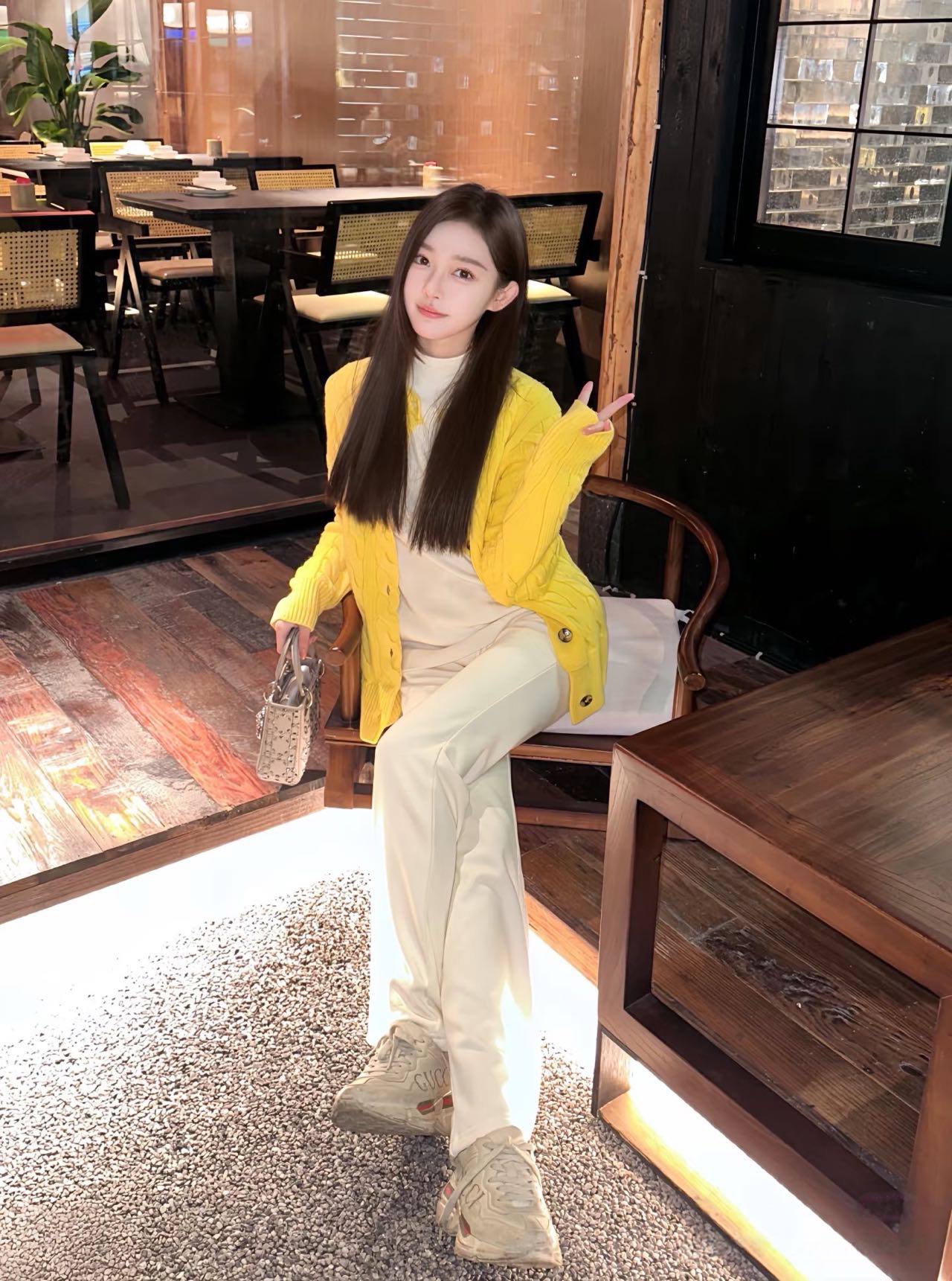 北京大学生 北京校花 北京艺人 北京外籍 北京留学生 北京空乘 北京模特 北京白领 北京名媛 北京空姐 北京女 ...