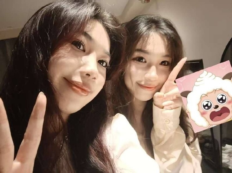 上海双胞胎小糖豆妹妹橘子 性格温柔 安静聆听 配合度100