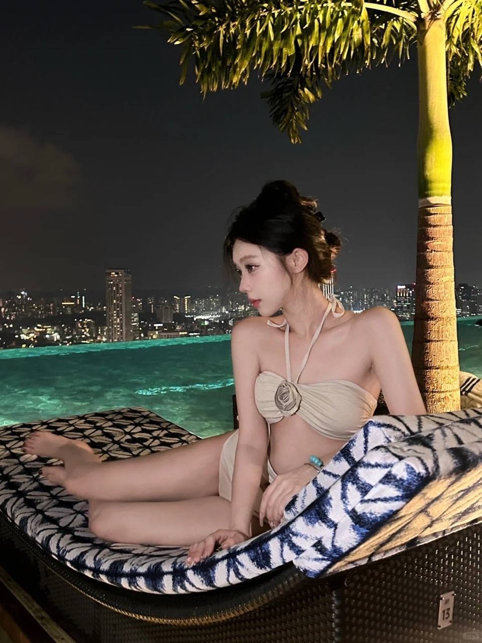 深圳张葡萄 07年小可爱 170cm D杯 清纯粉嫩 丝滑牛奶一线天